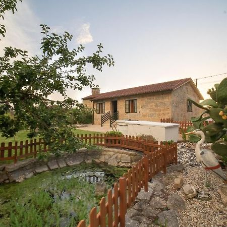 A Casa Da Charca - Casa Rural Con Jardin Pontevedra Ngoại thất bức ảnh