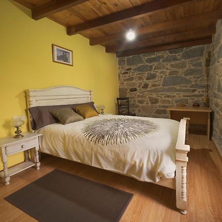 A Casa Da Charca - Casa Rural Con Jardin Pontevedra Ngoại thất bức ảnh