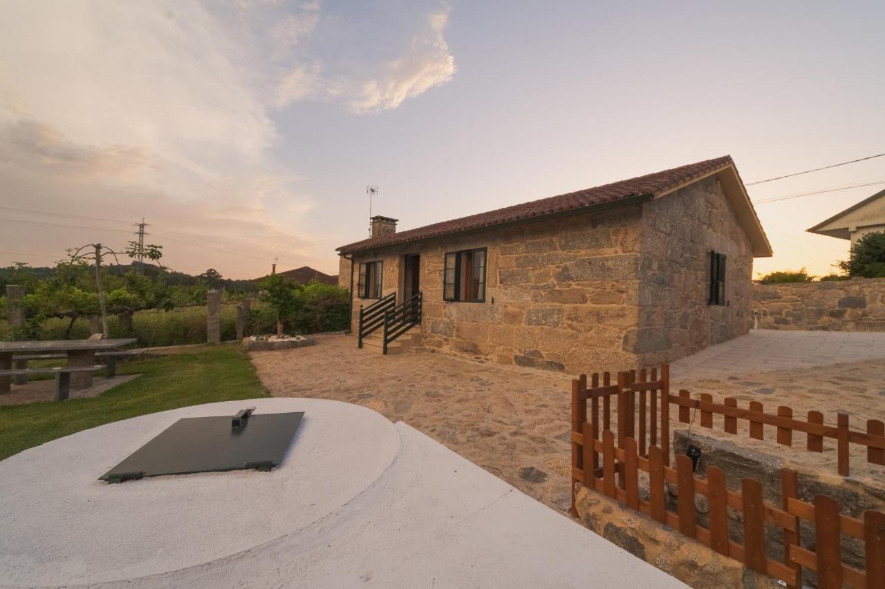 A Casa Da Charca - Casa Rural Con Jardin Pontevedra Ngoại thất bức ảnh