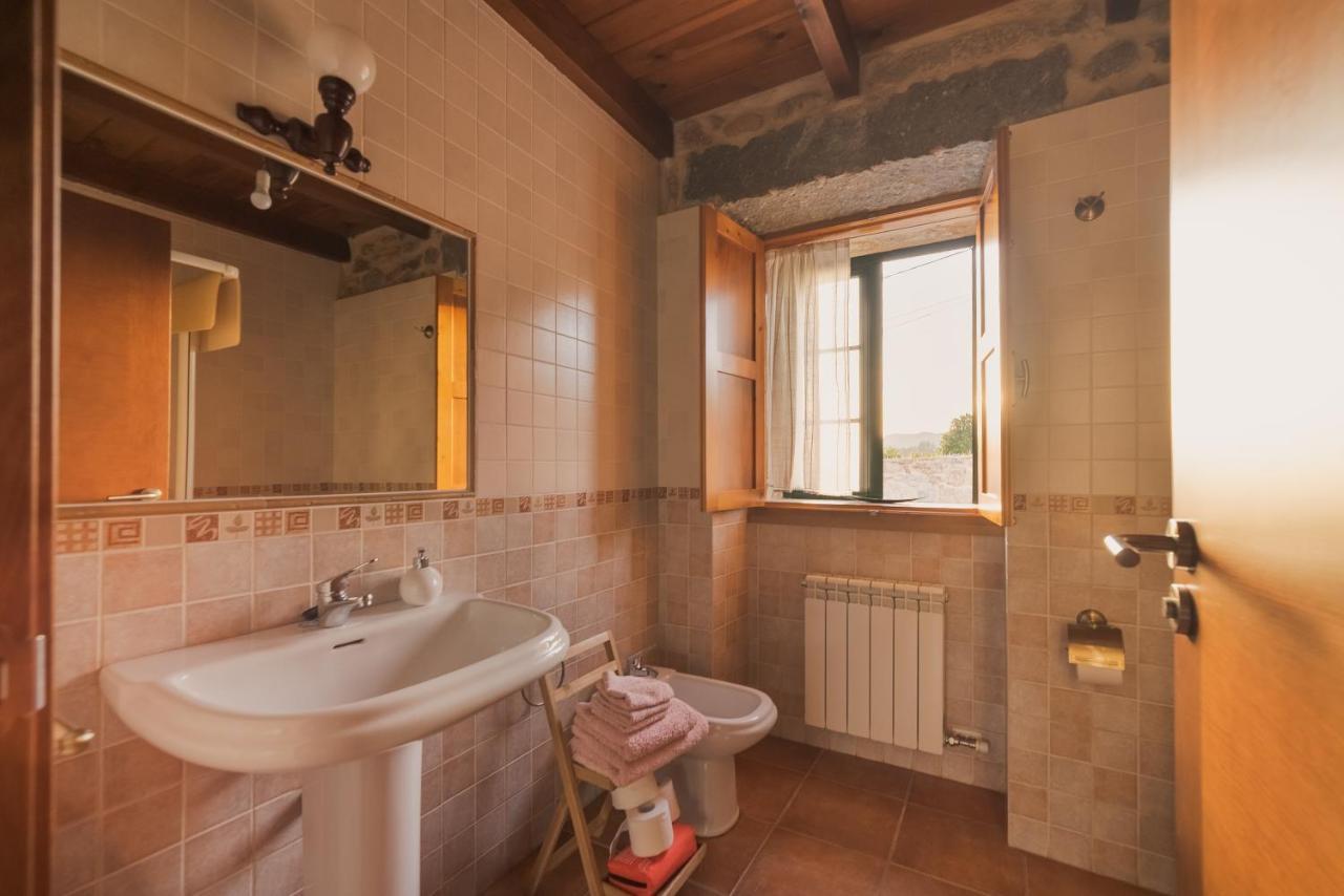 A Casa Da Charca - Casa Rural Con Jardin Pontevedra Ngoại thất bức ảnh